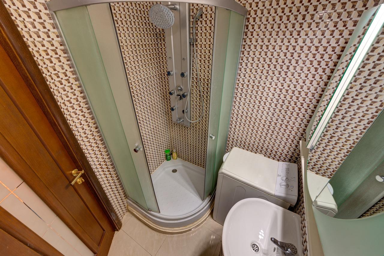 Apartamenty Na Dragomirova 10A Kiev Exterior photo